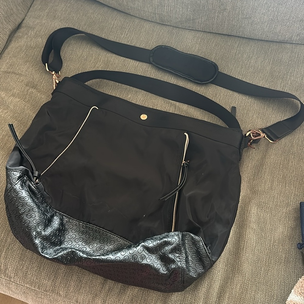 Lululemon bag - Picture 2 of 3